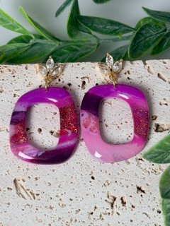 roze met goud tint marmer look oorbellen